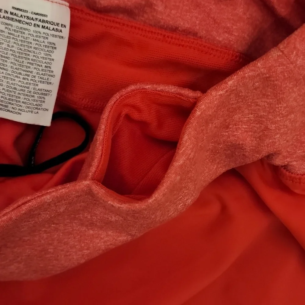 Nike running shorts med‎